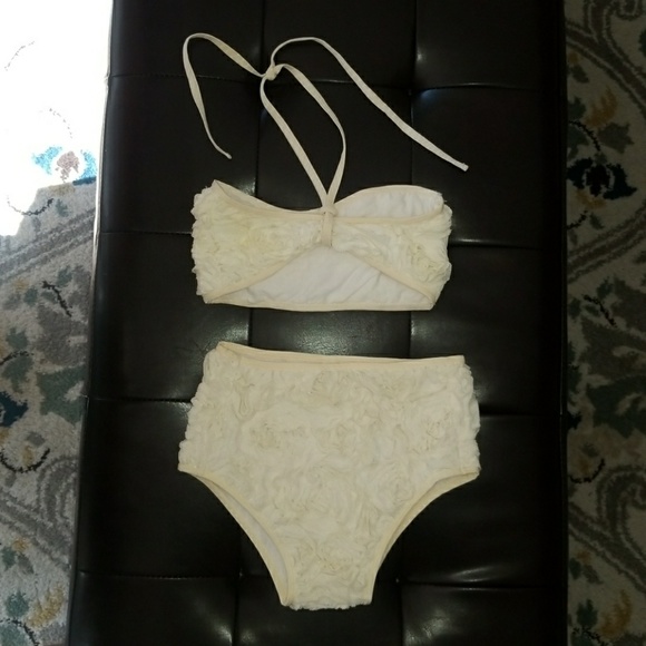 American Apparel Other - NWOT American Apparel Bandeau w/ Halter Swim Set